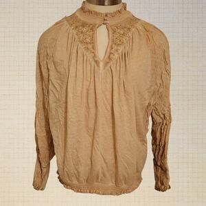 Gimmick Beige Lace Keyhole Peasant Blouse Size Small Boho Victorian Style